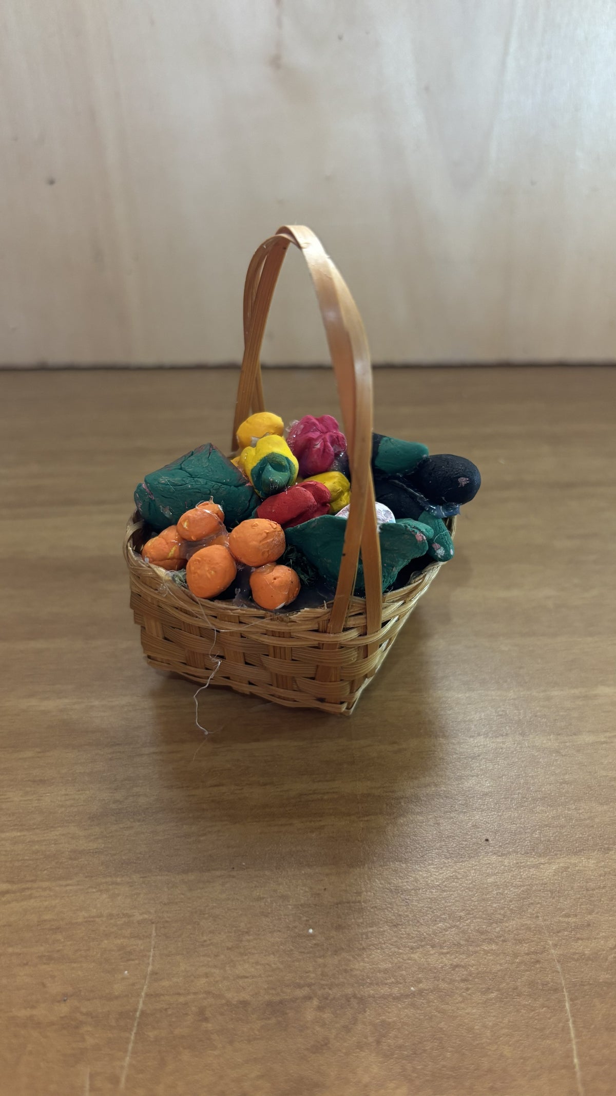 Cestino dell'Ortolano in Vimini con Frutta e Verdura per Presepe